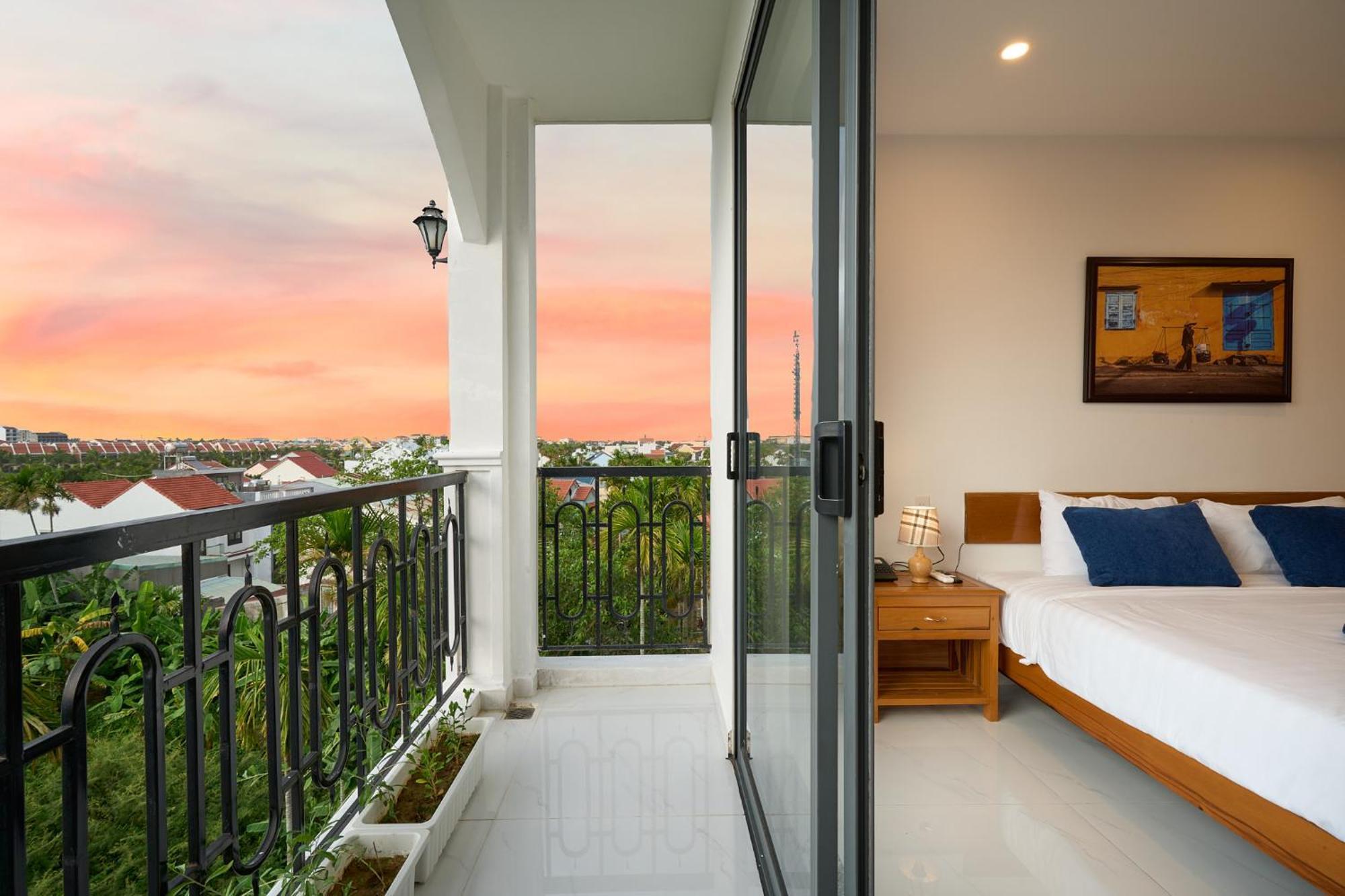 Hoi An Legend Charm Boutique Hotel Esterno foto